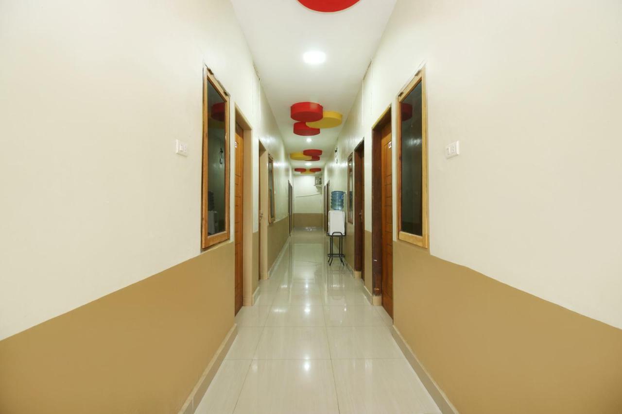 Reddoorz @ Jalan Stm Medan Hotel Exterior photo